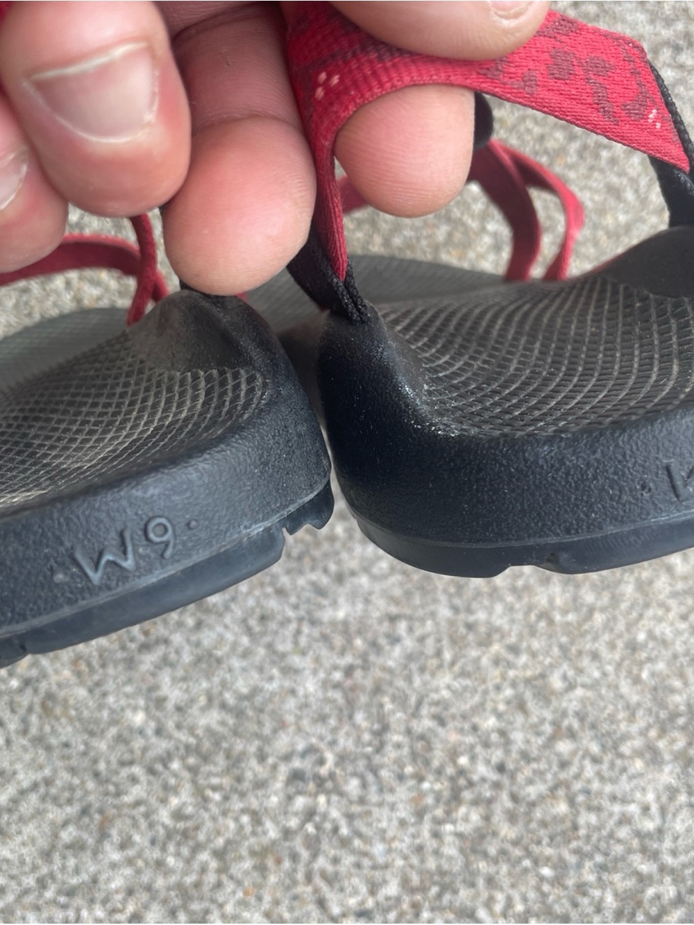 Chacos Womens Size 9 Red - Picture 7 of 16